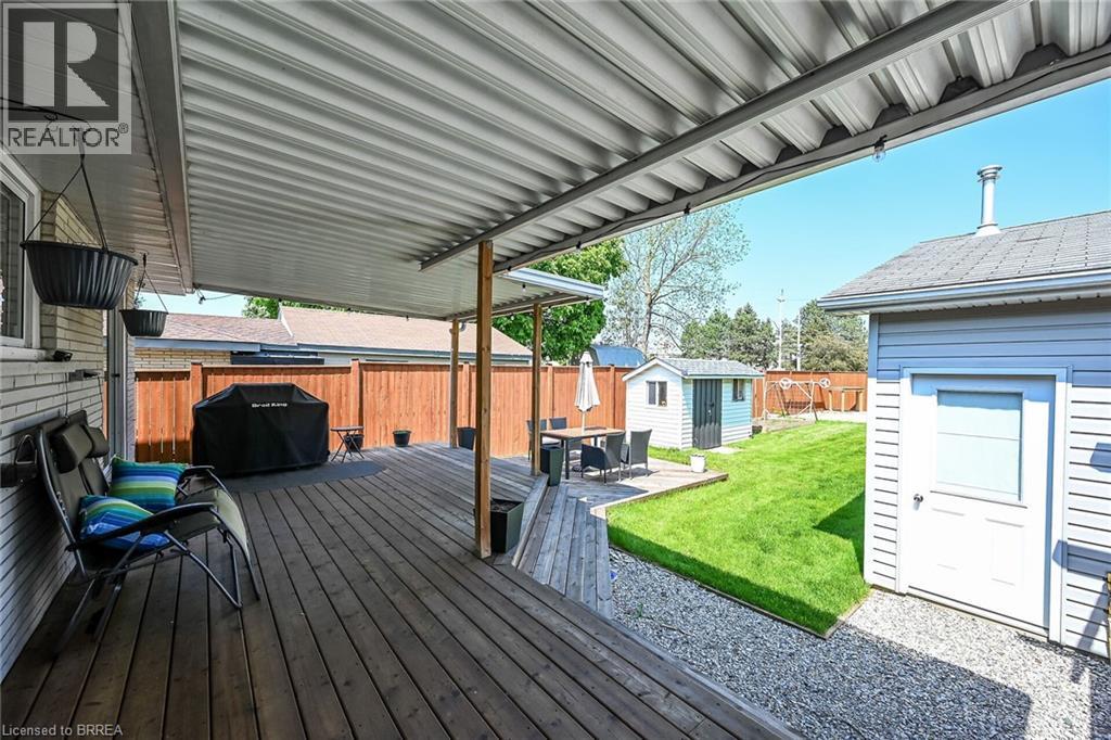 2 Coachwood Road, Brantford, Ontario  N3R 3R4 - Photo 39 - 40824686