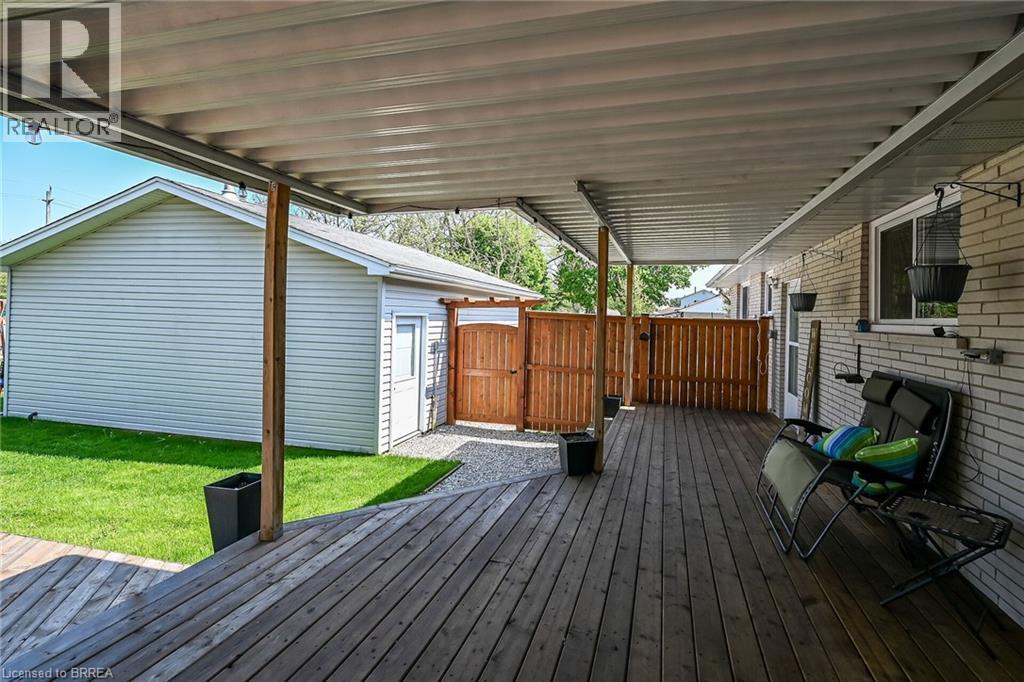 2 Coachwood Road, Brantford, Ontario  N3R 3R4 - Photo 41 - 40824686
