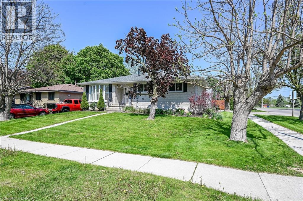 2 Coachwood Road, Brantford, Ontario  N3R 3R4 - Photo 36 - 40824686