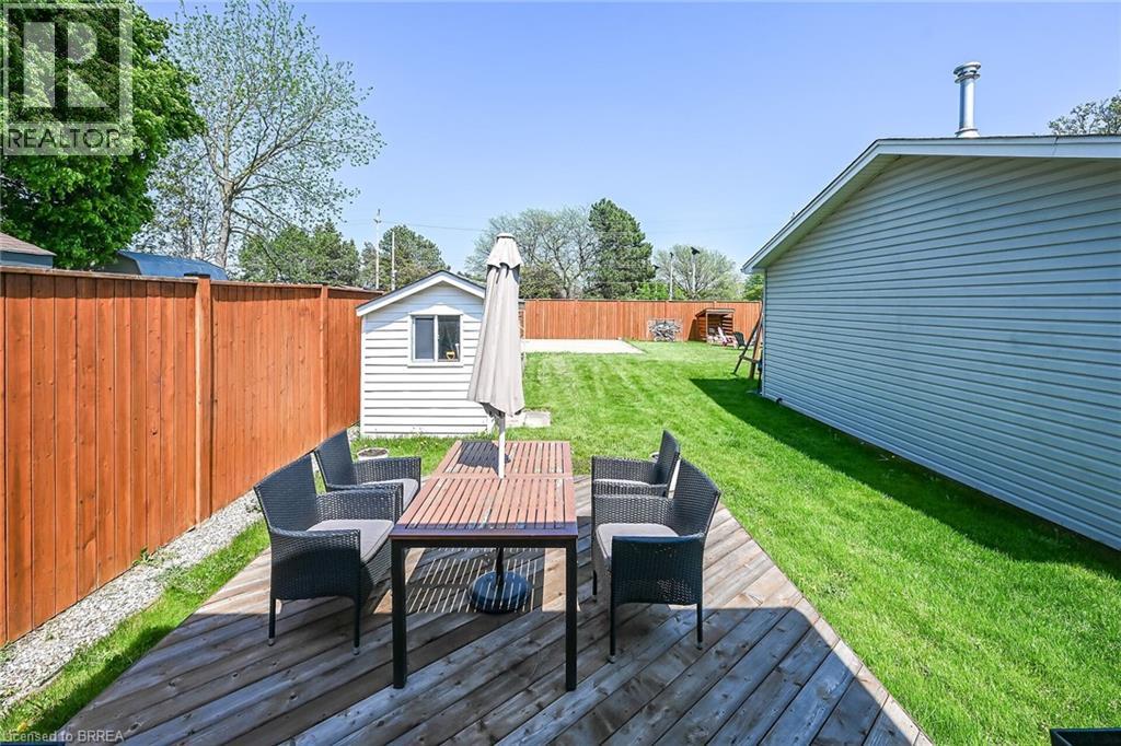 2 Coachwood Road, Brantford, Ontario  N3R 3R4 - Photo 43 - 40824686