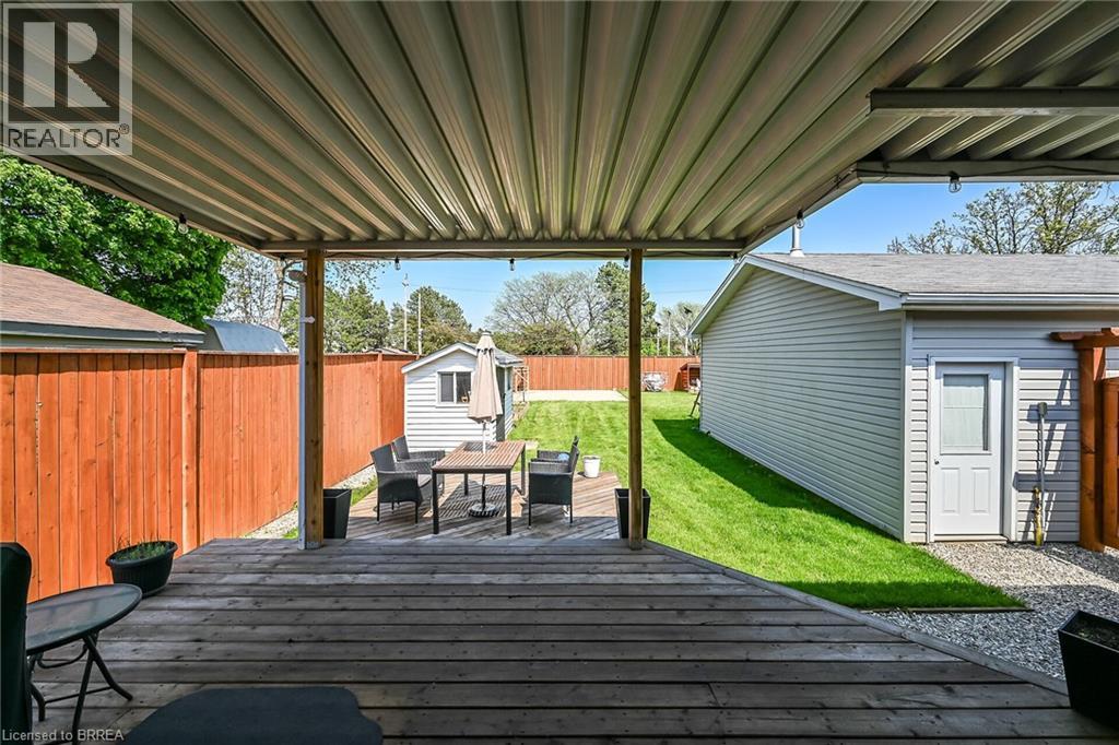 2 Coachwood Road, Brantford, Ontario  N3R 3R4 - Photo 42 - 40824686