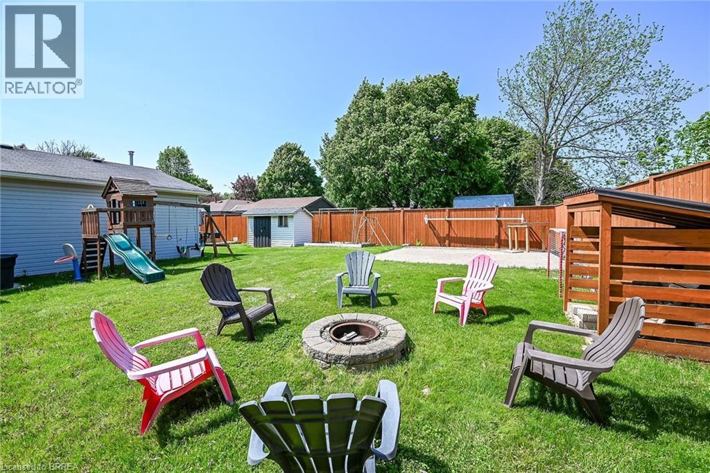 2 Coachwood Road, Brantford, Ontario  N3R 3R4 - Photo 46 - 40824686