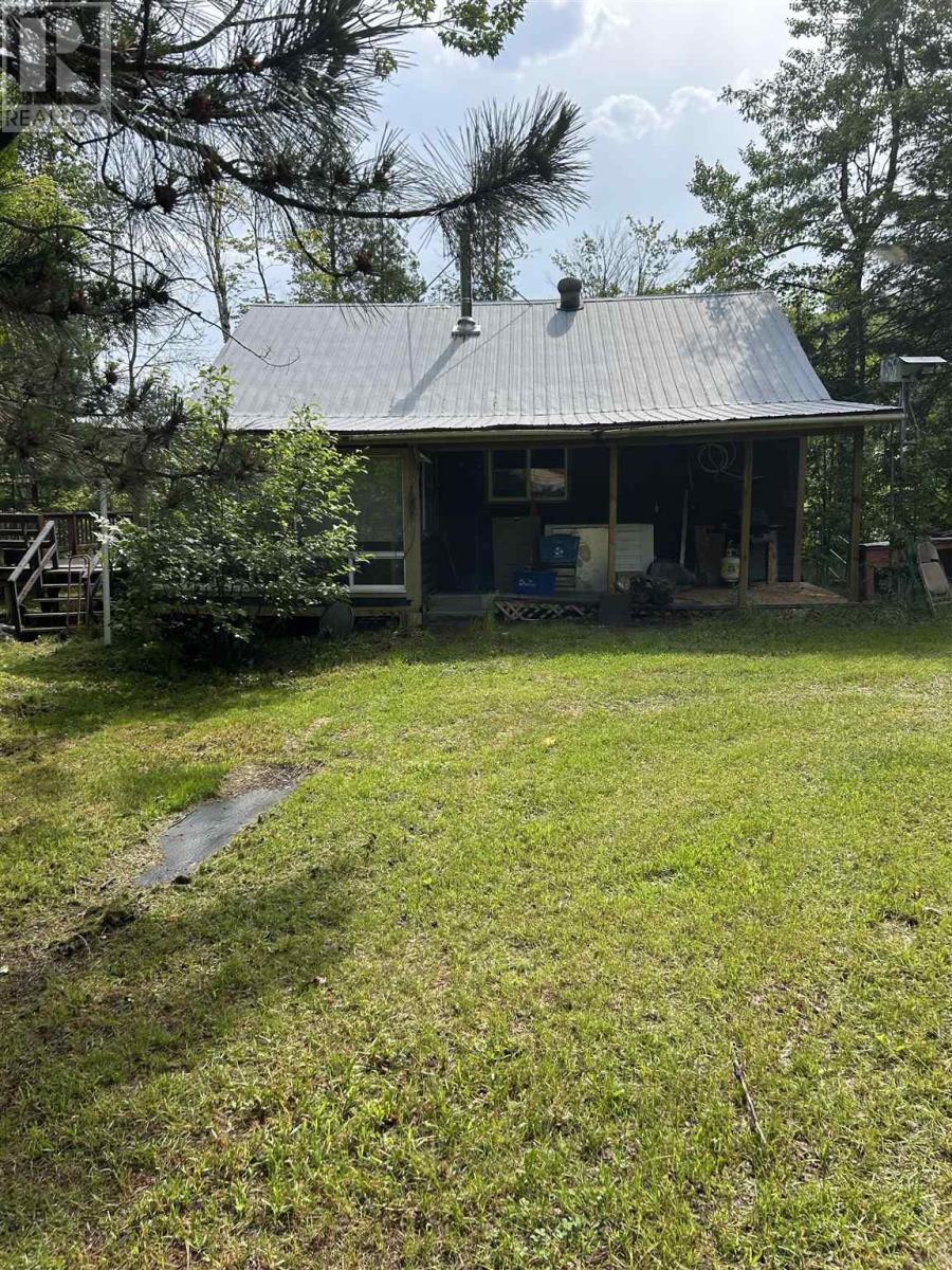 15 Magog Lake Rd, Blind River, Ontario P0R 1B0 - Photo 1 - SM260826