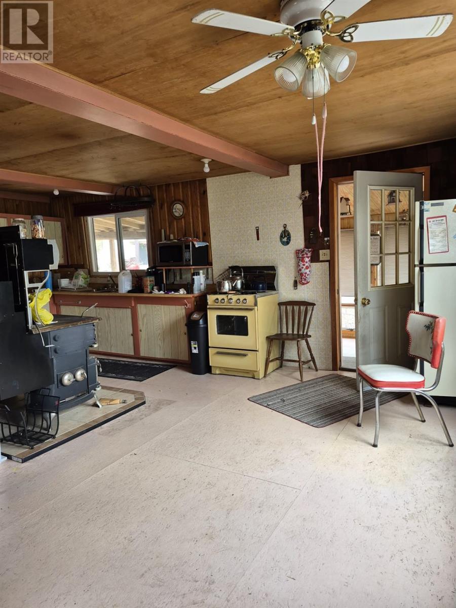 15 Magog Lake Rd, Blind River, Ontario P0R 1B0 - Photo 6 - SM260826