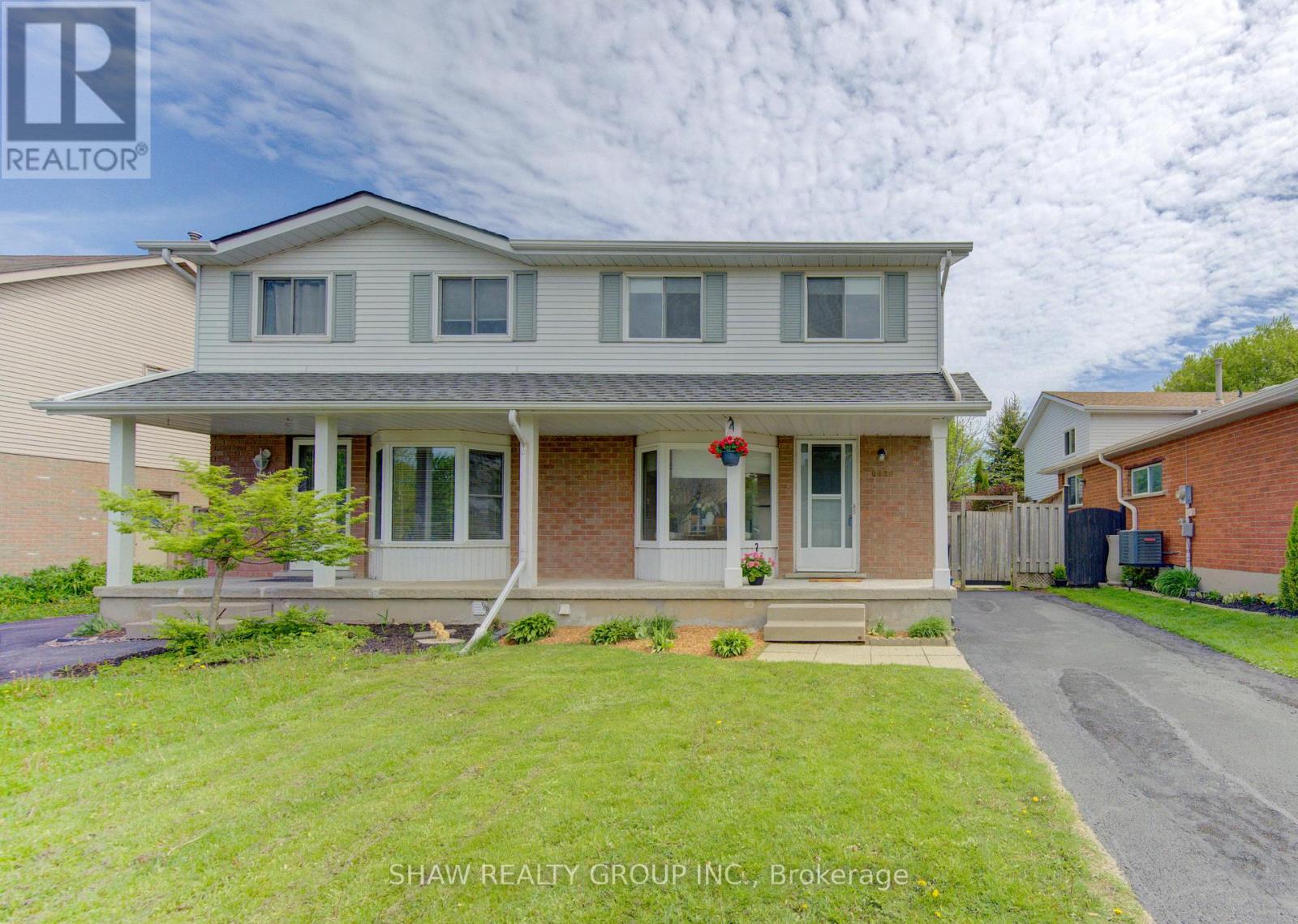 B - 603 Pinerow Crescent, Waterloo, Ontario N2T 2K6 - Photo 3 - X13161364