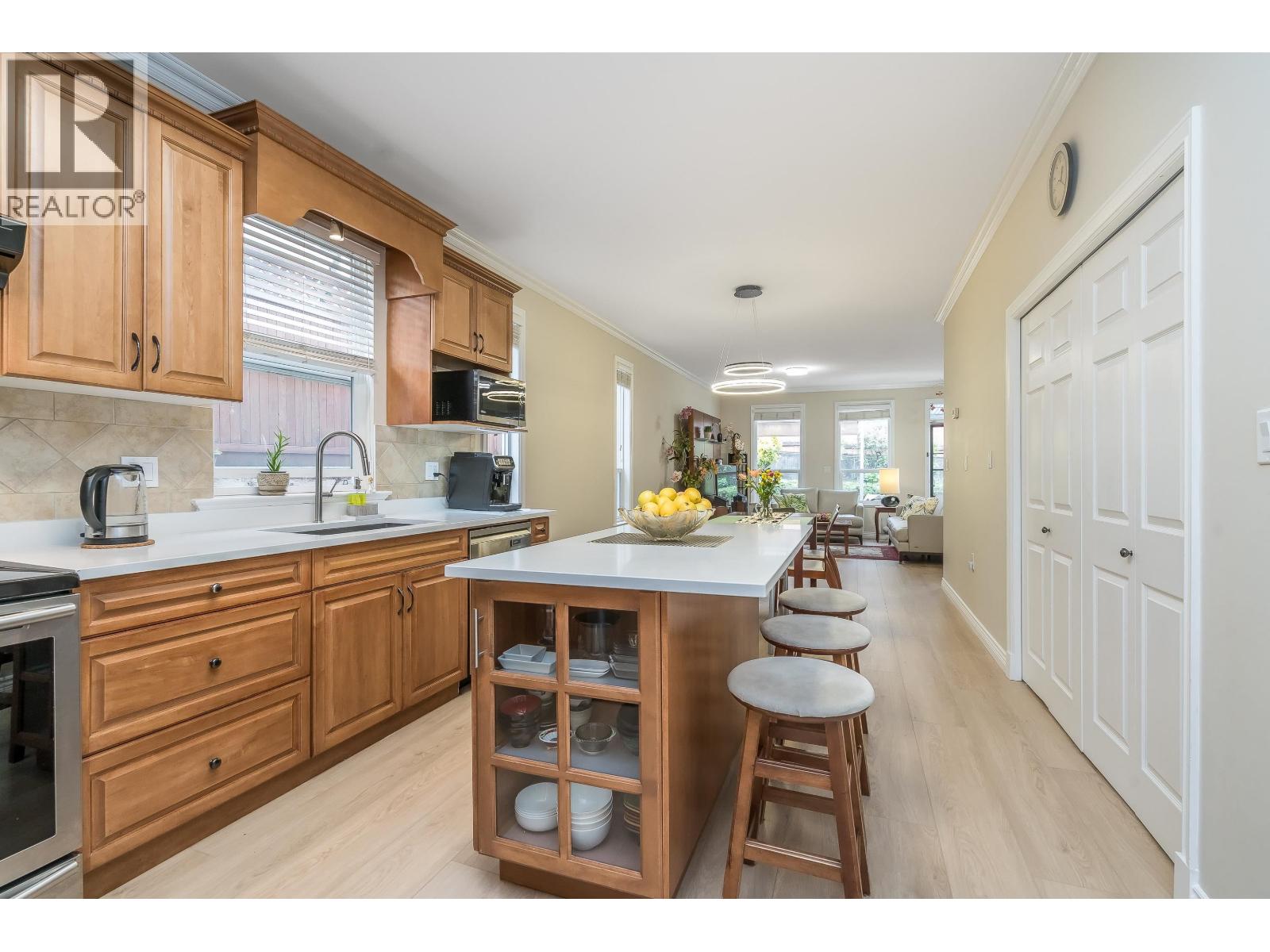 6459 Walker Avenue, Burnaby, British Columbia  V5E 3B7 - Photo 8 - R3126527
