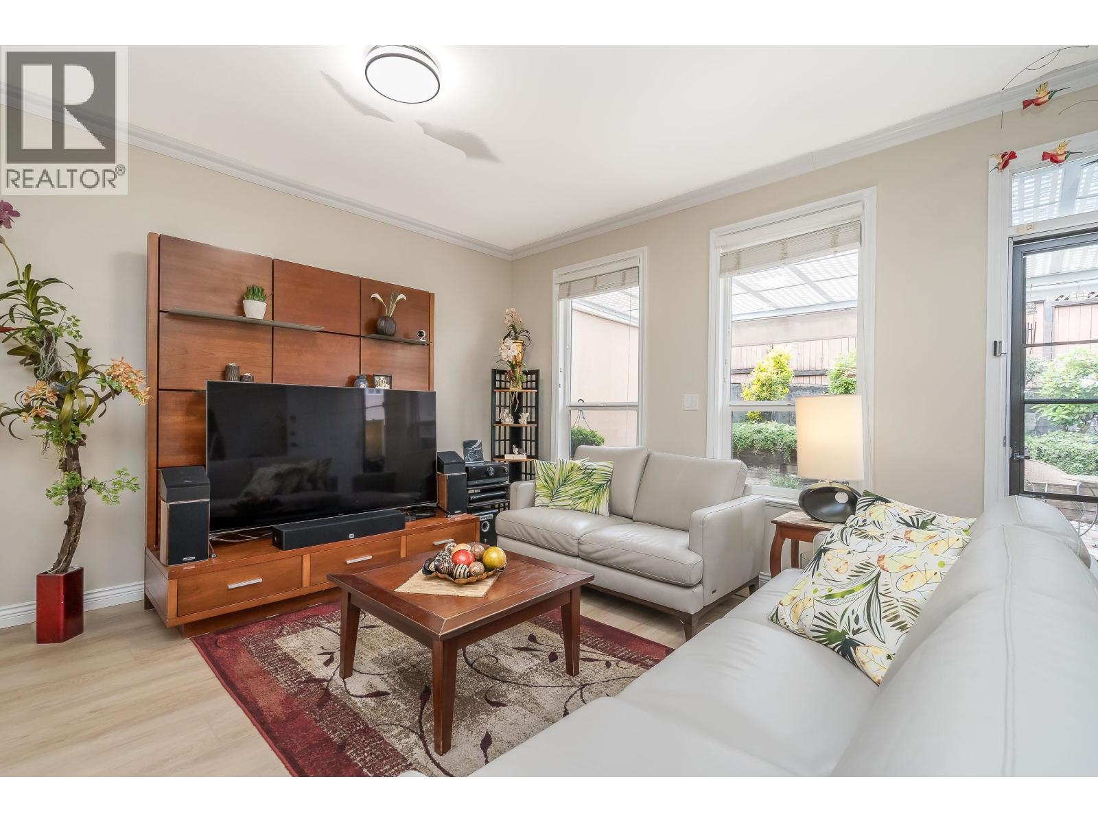 6459 Walker Avenue, Burnaby, British Columbia  V5E 3B7 - Photo 13 - R3126527