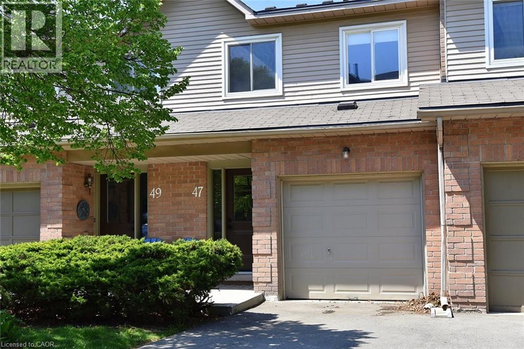 26 Moss Boulevard Unit# 47, Dundas, Ontario  L9H 6W8 - Photo 3 - 40832649