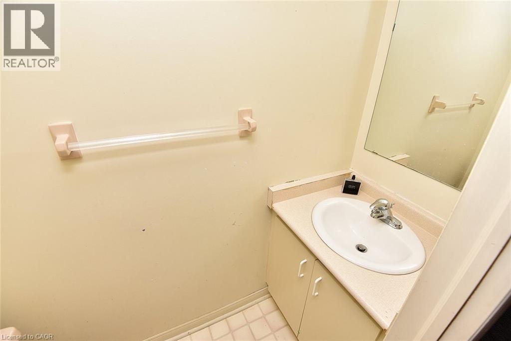 26 Moss Boulevard Unit# 47, Dundas, Ontario  L9H 6W8 - Photo 30 - 40832649