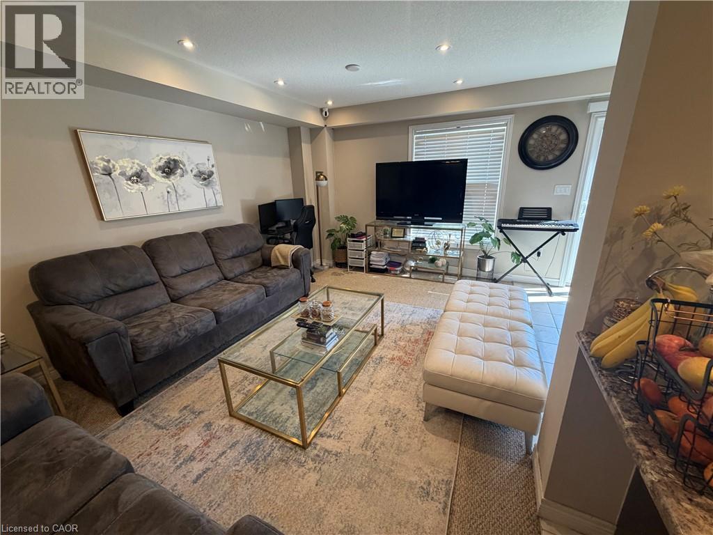 25 Bethune Avenue, Hamilton, Ontario  L0R 1P0 - Photo 3 - 40832534