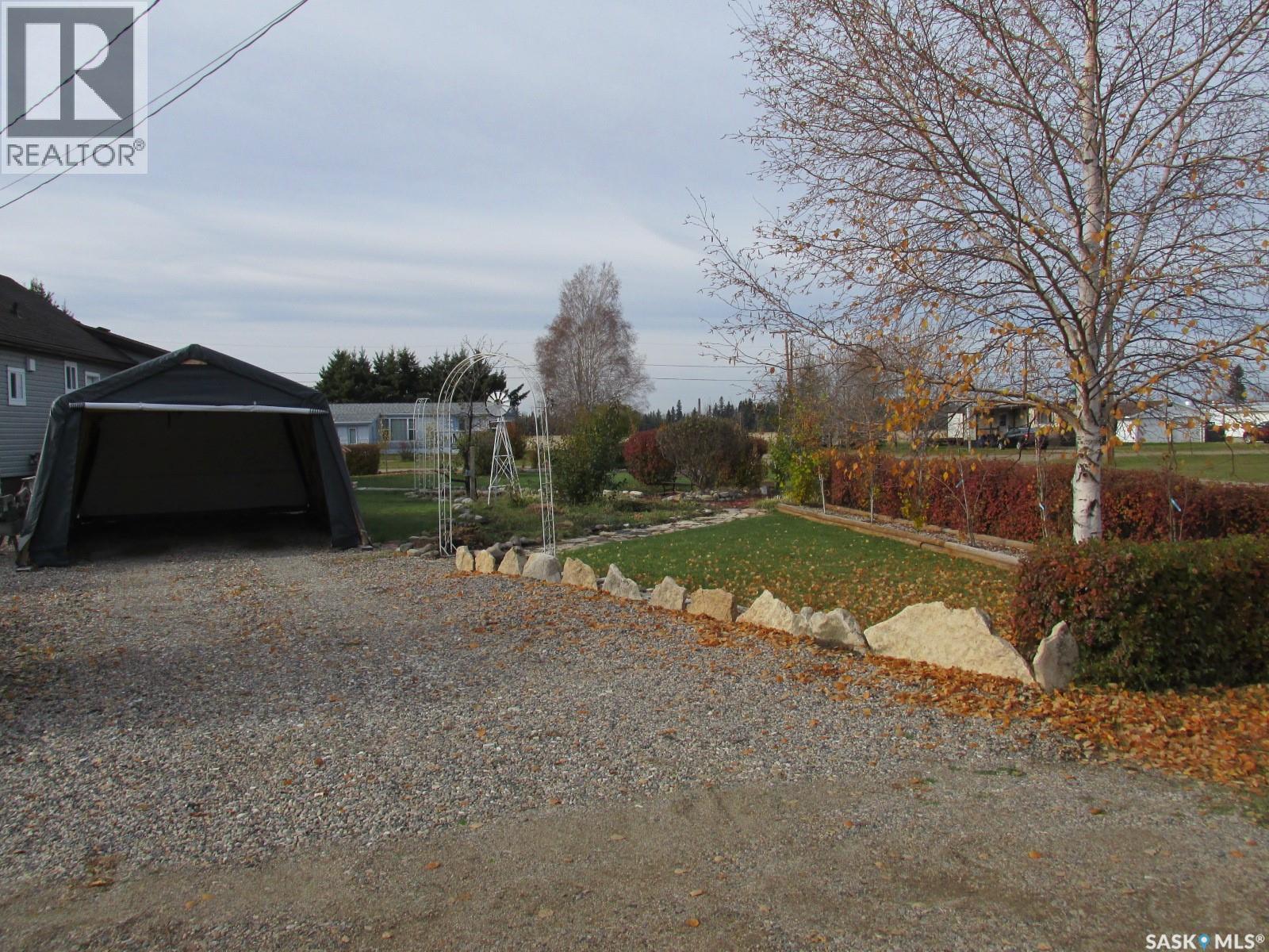 302 Rustad Avenue, White Fox, Saskatchewan S0J 3B0 - Photo 4 - SK036440