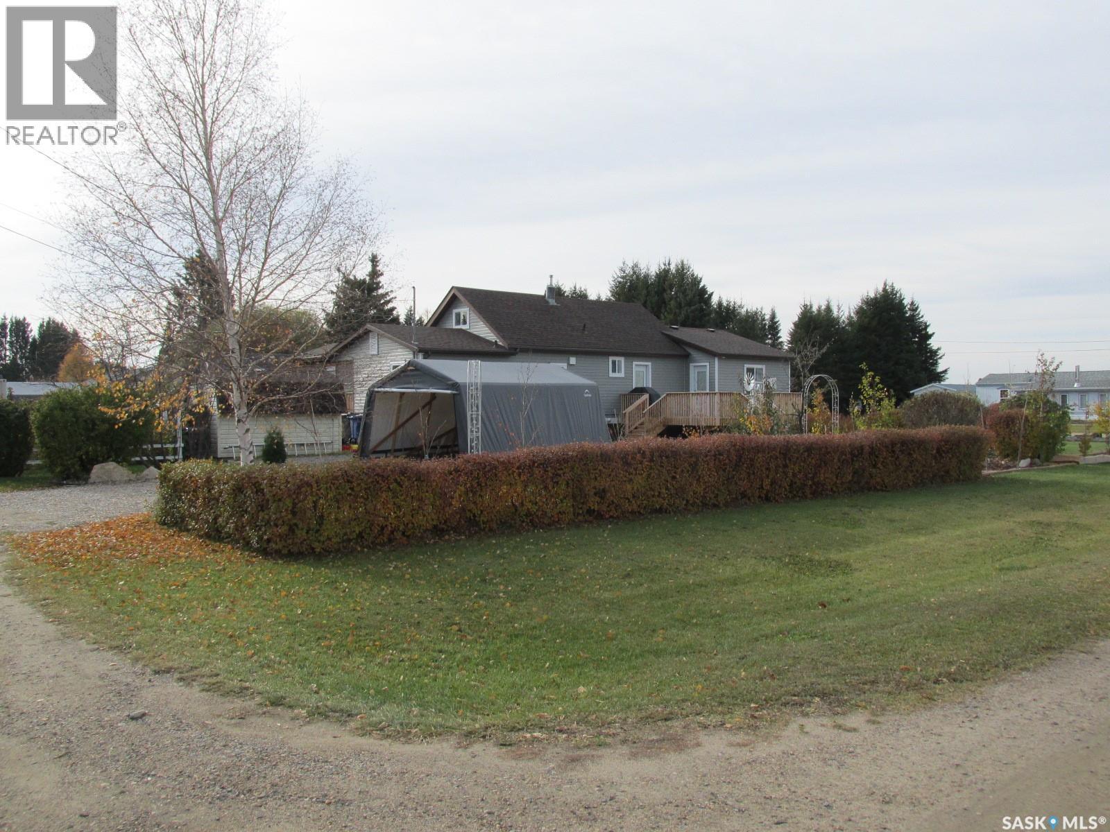 302 Rustad Avenue, White Fox, Saskatchewan S0J 3B0 - Photo 3 - SK036440