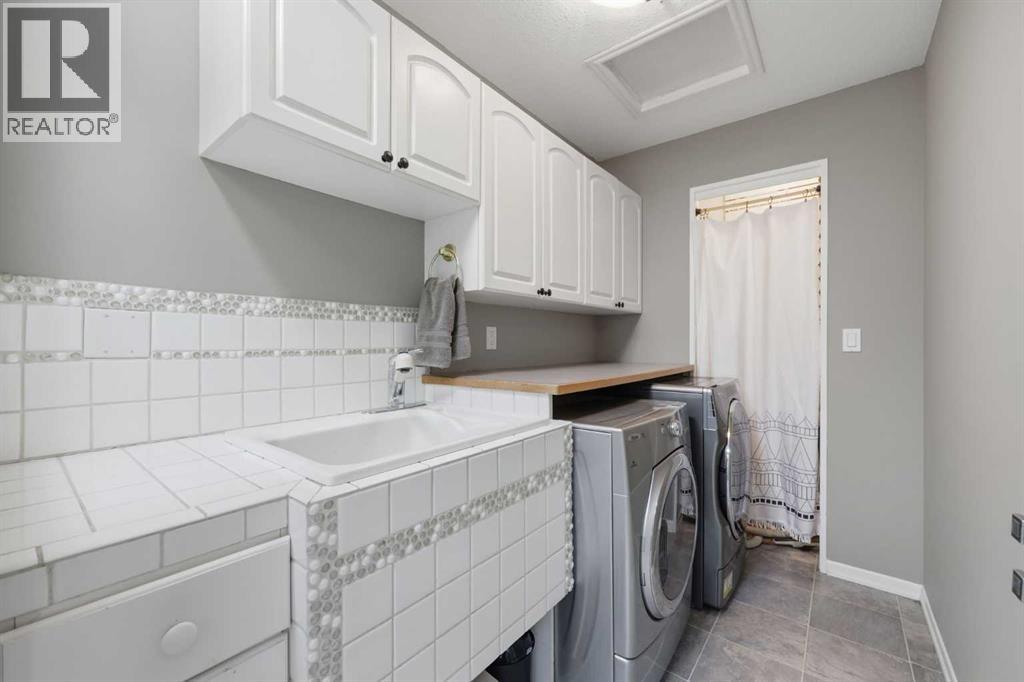 118 Frontenac Avenue NW, Diamond Valley, Alberta  T0L 2A0 - Photo 25 - A2312562