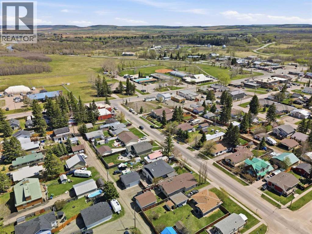 118 Frontenac Avenue NW, Diamond Valley, Alberta  T0L 2A0 - Photo 49 - A2312562