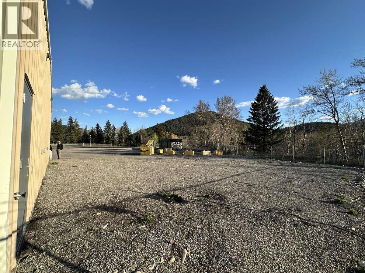 260 Industrial Road 1, Sparwood, British Columbia V0B 2G1 - Photo 11 - 10388501