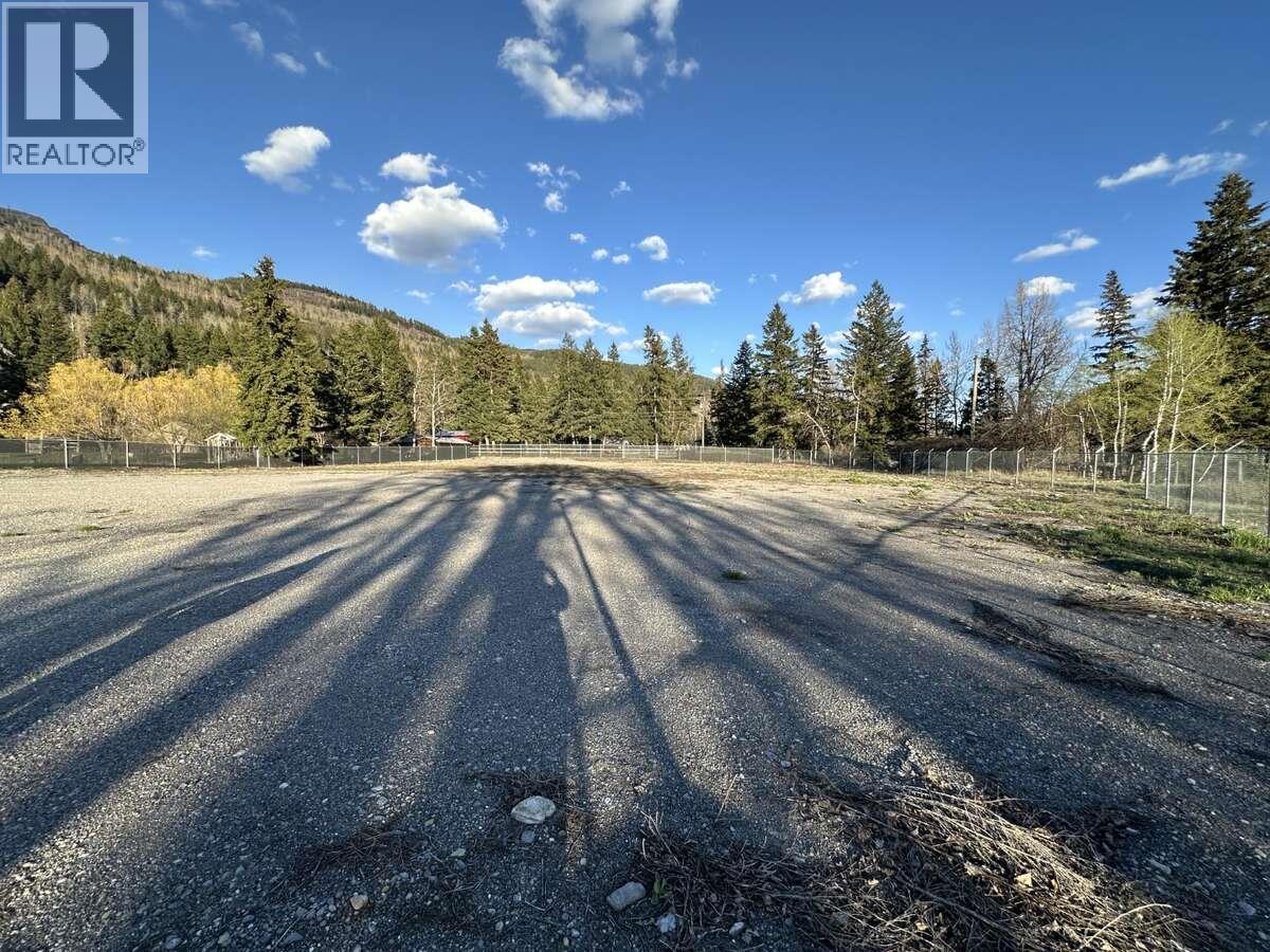 260 Industrial Road 1, Sparwood, British Columbia V0B 2G1 - Photo 19 - 10388501