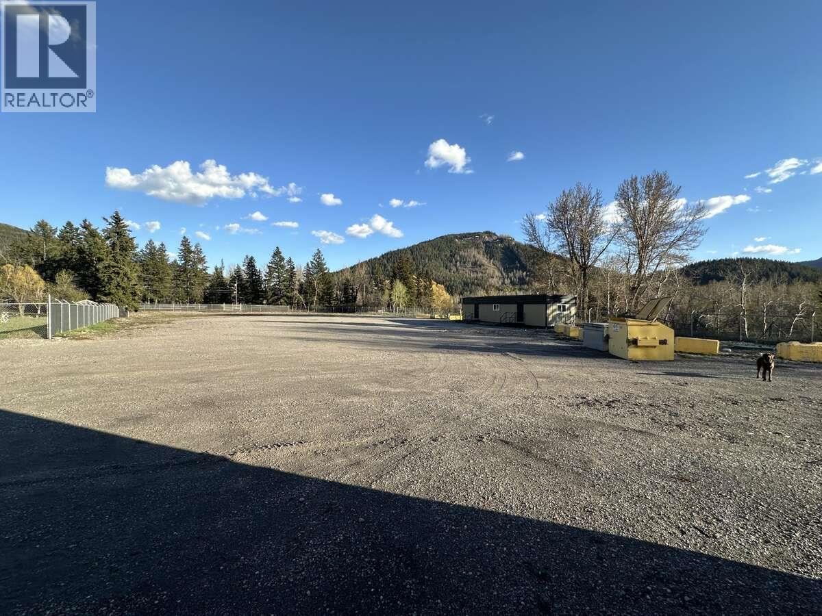 260 Industrial Road 1, Sparwood, British Columbia V0B 2G1 - Photo 12 - 10388501