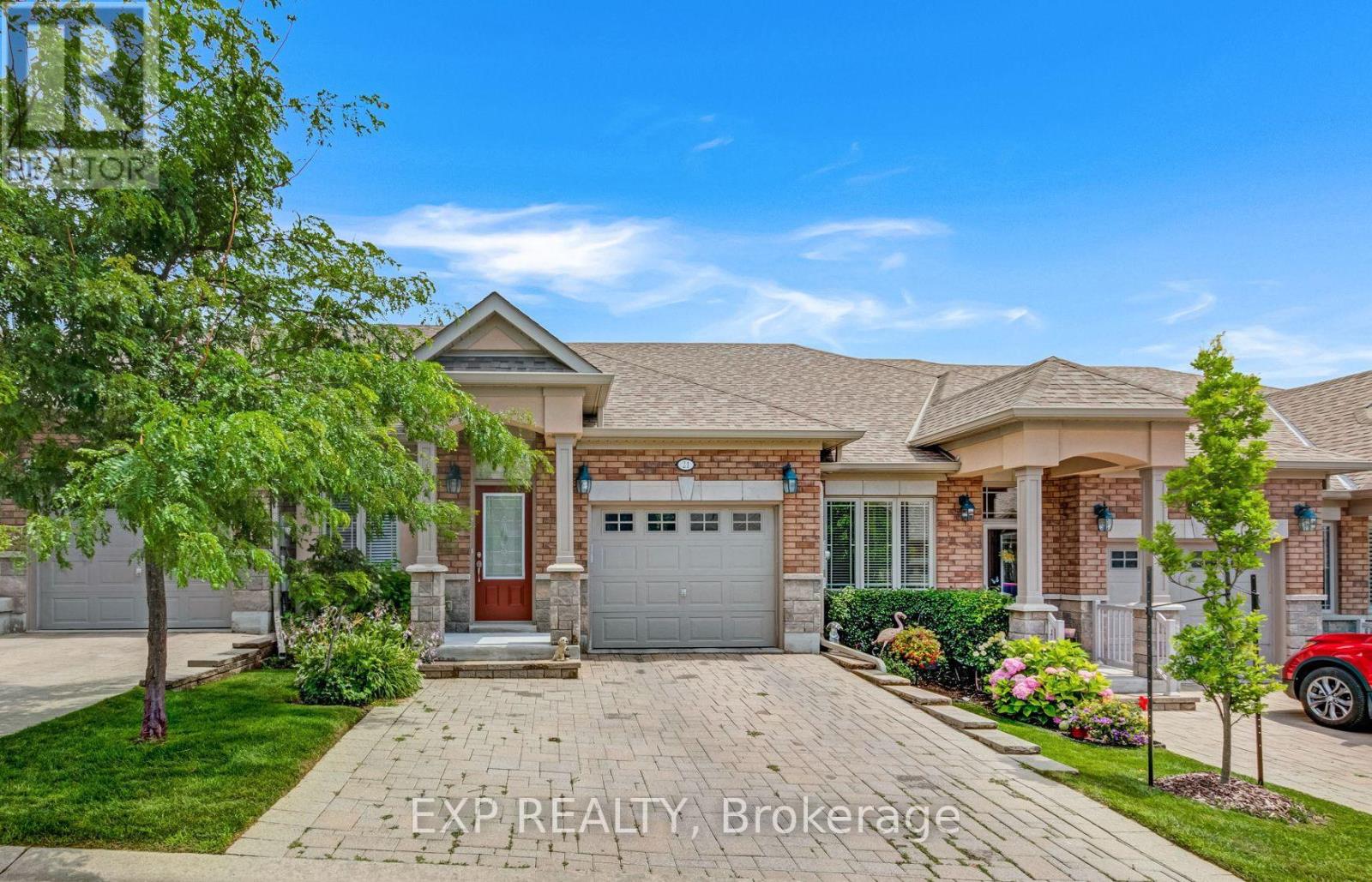 21 UPPER HIGHLAND, New Tecumseth, Ontario