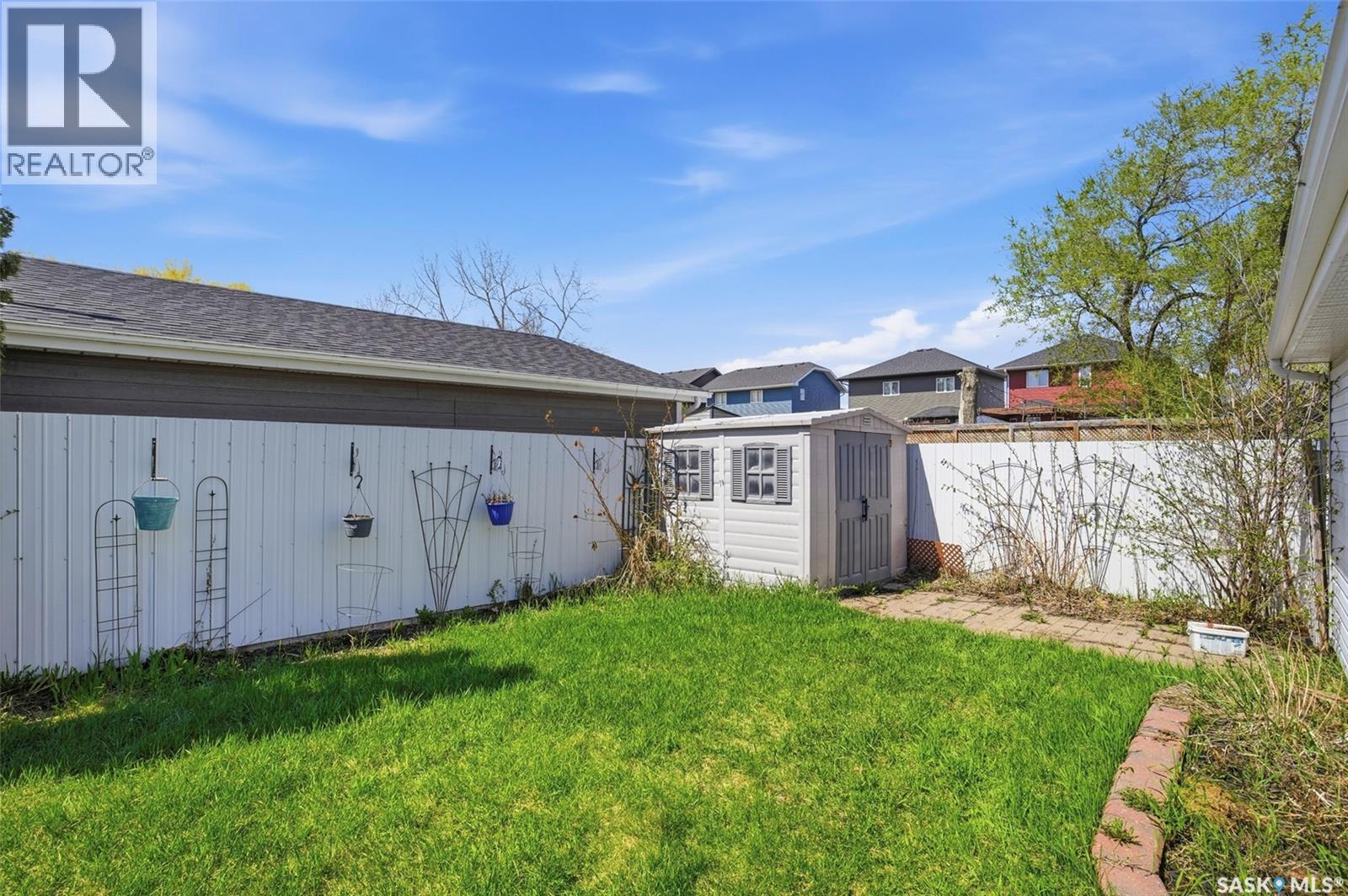 2122 37th Street W, Saskatoon, Saskatchewan  S7L 4E3 - Photo 32 - SK036838