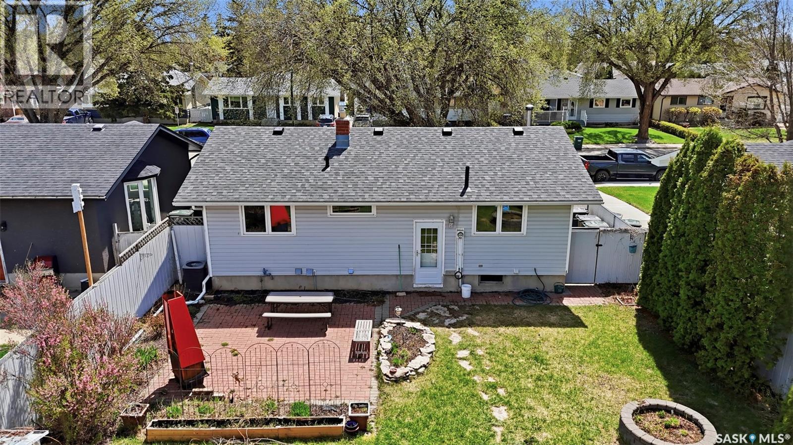 2122 37th Street W, Saskatoon, Saskatchewan  S7L 4E3 - Photo 34 - SK036838