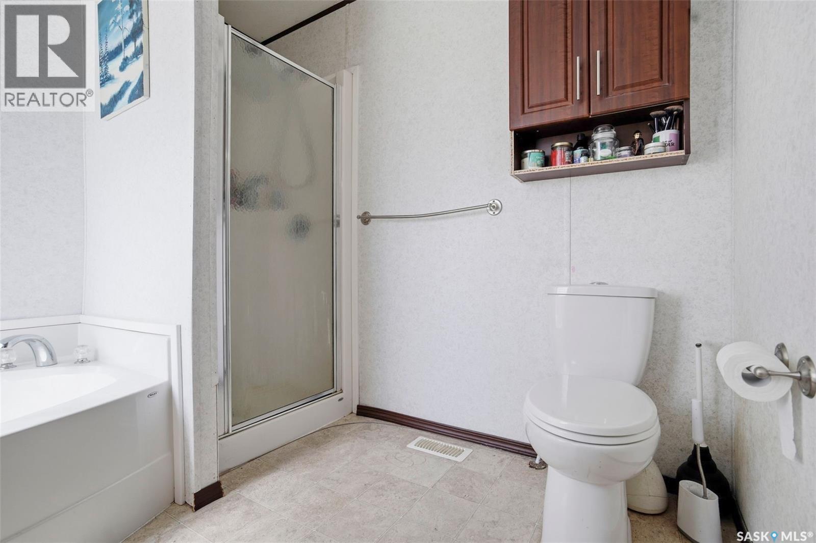 533 3rd Avenue, Young, Saskatchewan  S0K 4Y0 - Photo 17 - SK036614
