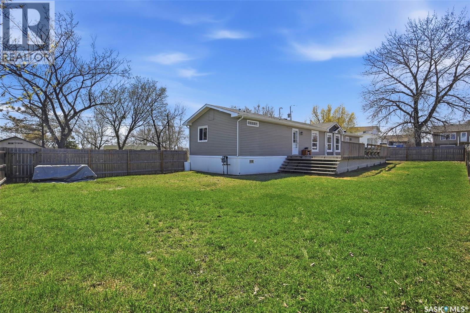 533 3rd Avenue, Young, Saskatchewan  S0K 4Y0 - Photo 28 - SK036614