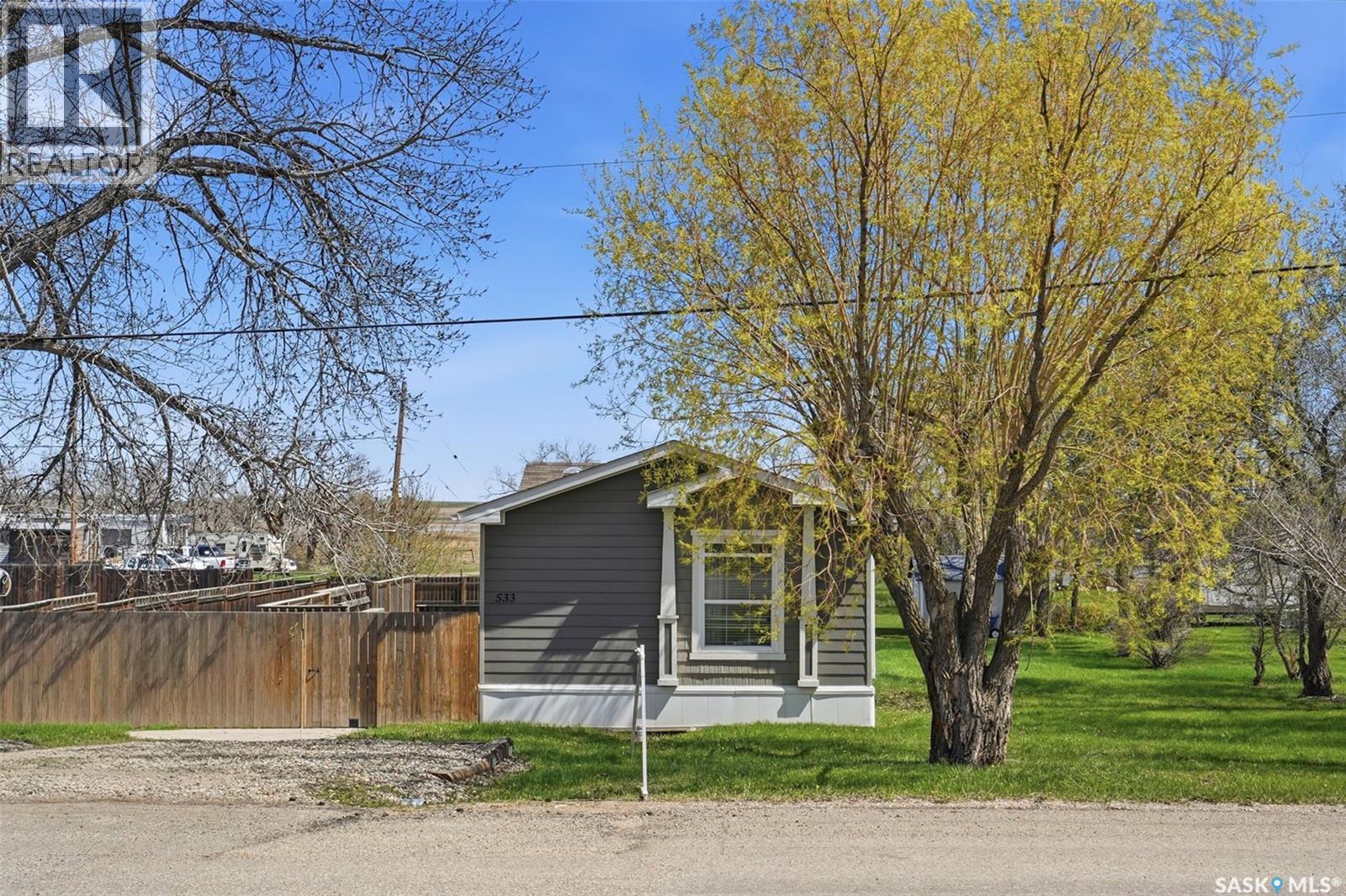 533 3rd Avenue, Young, Saskatchewan  S0K 4Y0 - Photo 35 - SK036614