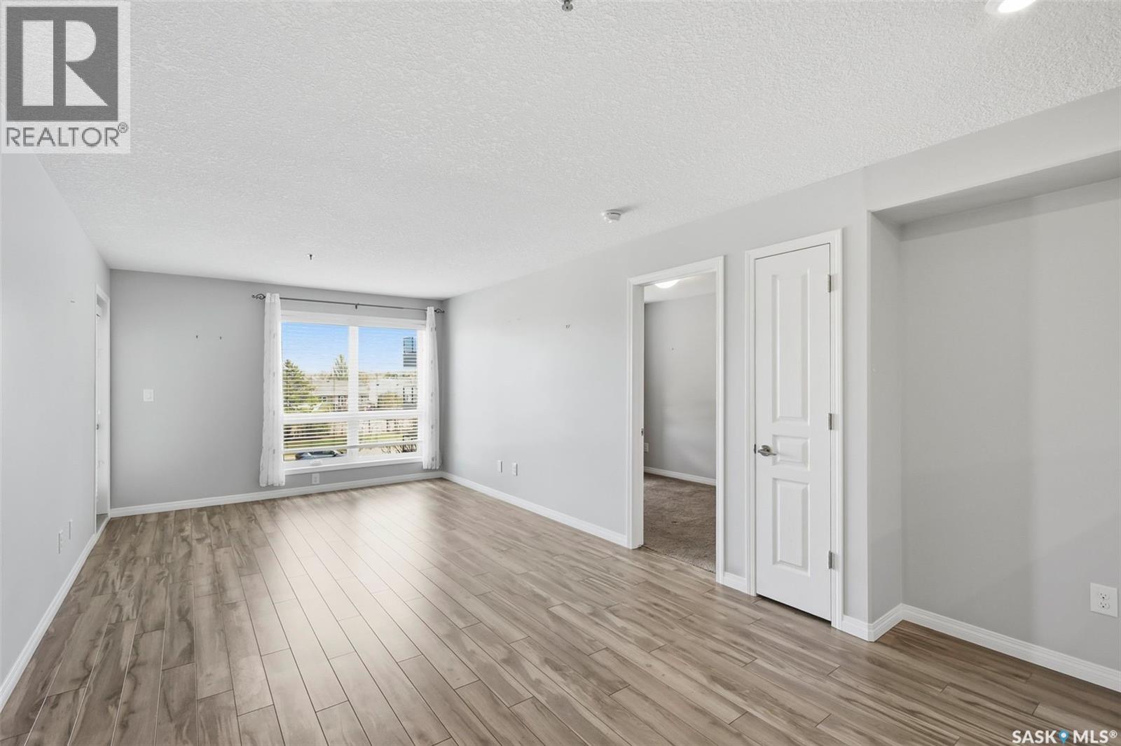 209 915 Kristjanson Road, Saskatoon, Saskatchewan  S7S 0B1 - Photo 17 - SK036554