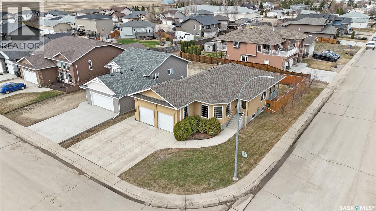 177 Finch Crescent, Langham, Saskatchewan  S0K 2L0 - Photo 4 - SK036510