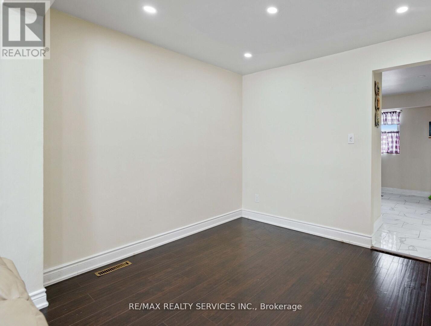 124 - 124 Baronwood Court, Brampton, Ontario L6V 3H7 - Photo 13 - W13019880