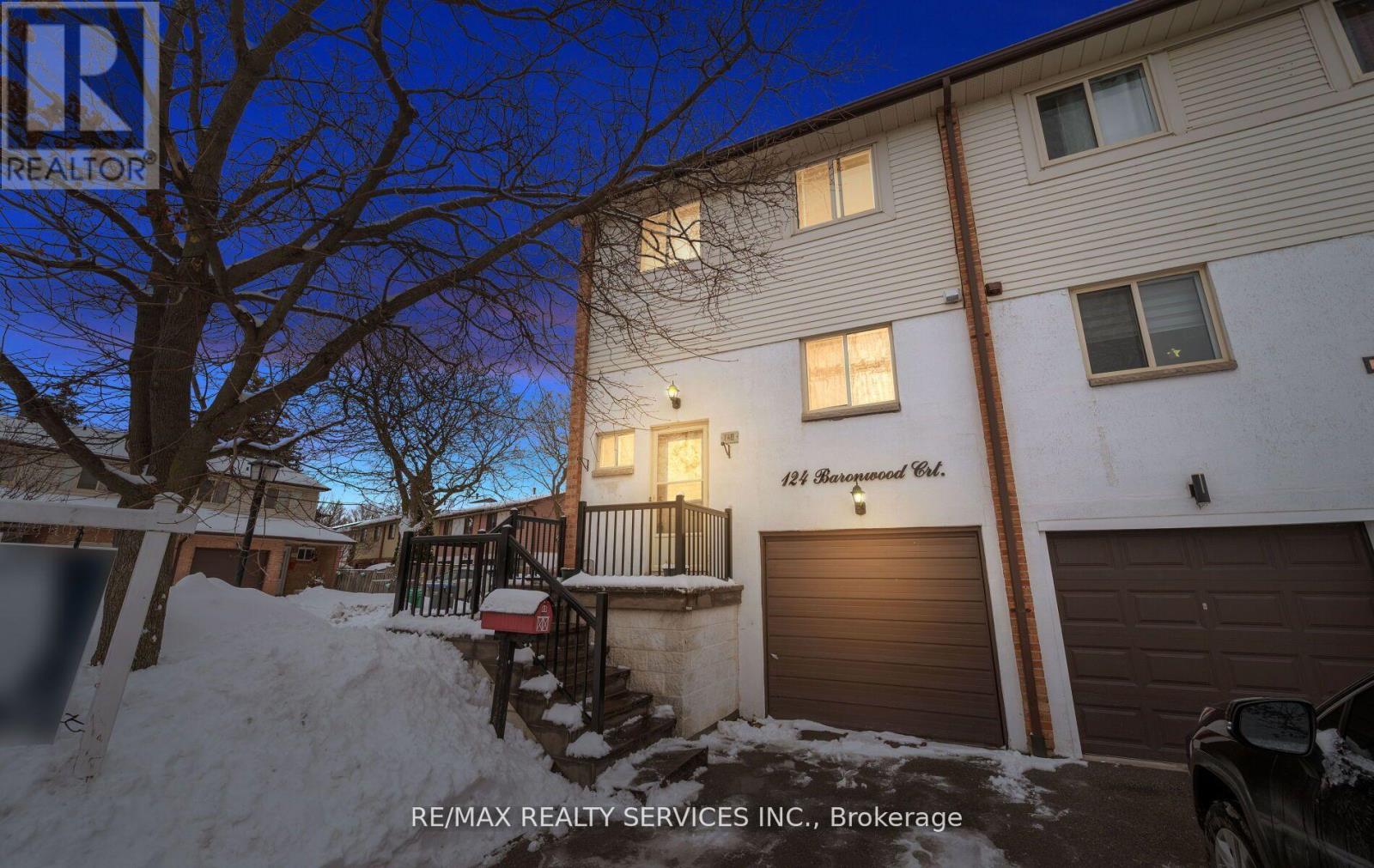 124 - 124 Baronwood Court, Brampton, Ontario L6V 3H7 - Photo 2 - W13019880