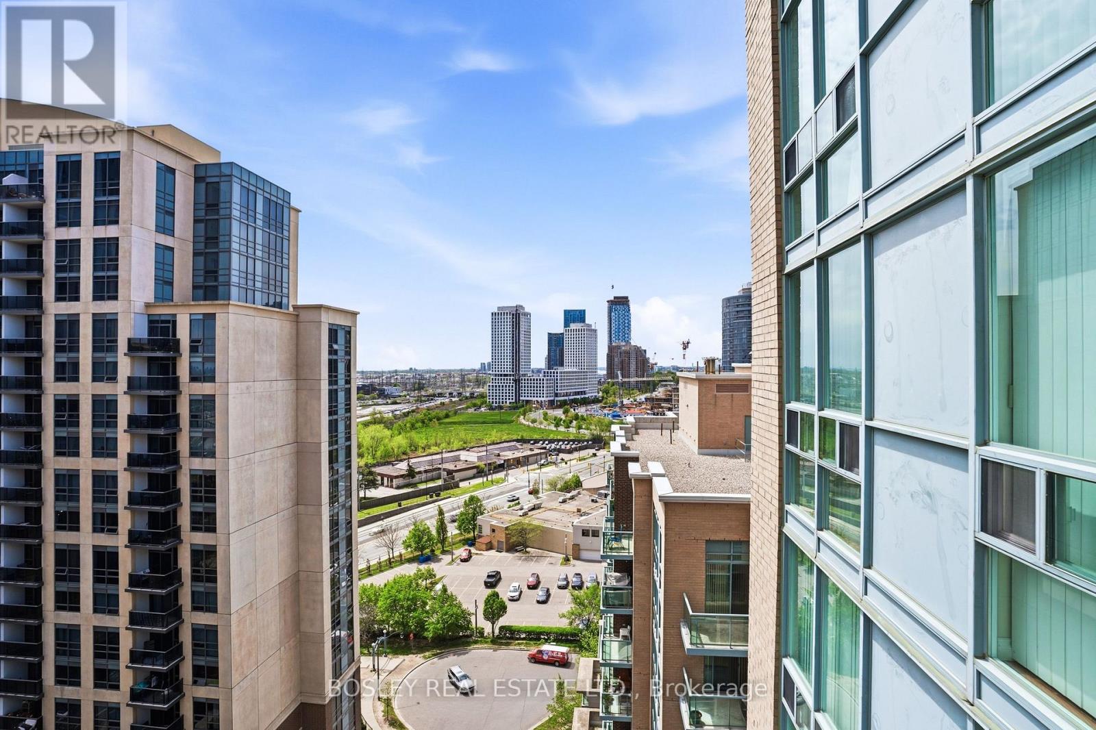 Lph06 - 7 Michael Power Place, Toronto, Ontario  M9A 0A4 - Photo 19 - W13155996