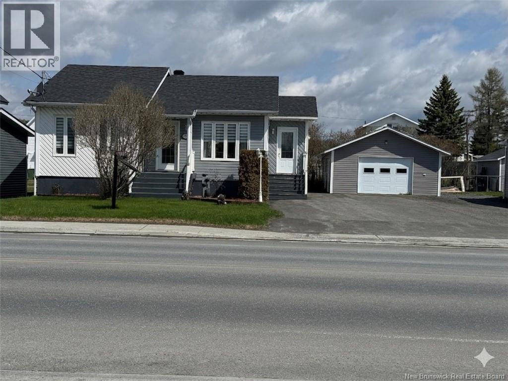 44 Rue Notre-Dame, Kedgwick, New Brunswick  E8B 1H3 - Photo 1 - NB133670