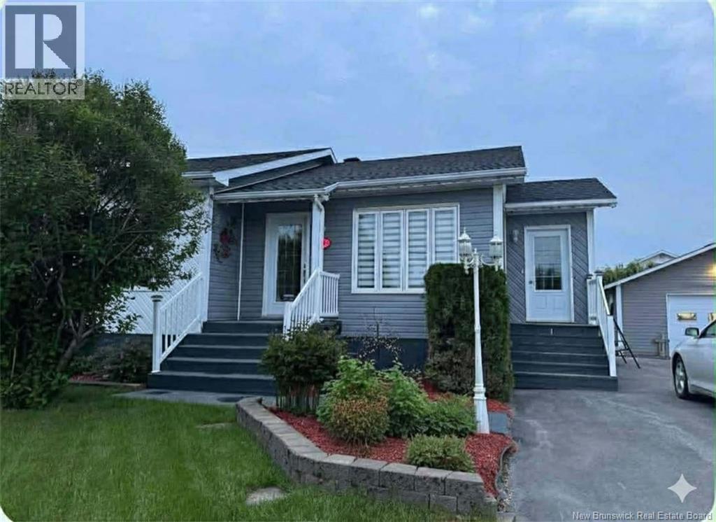 44 Rue Notre-Dame, Kedgwick, New Brunswick  E8B 1H3 - Photo 2 - NB133670