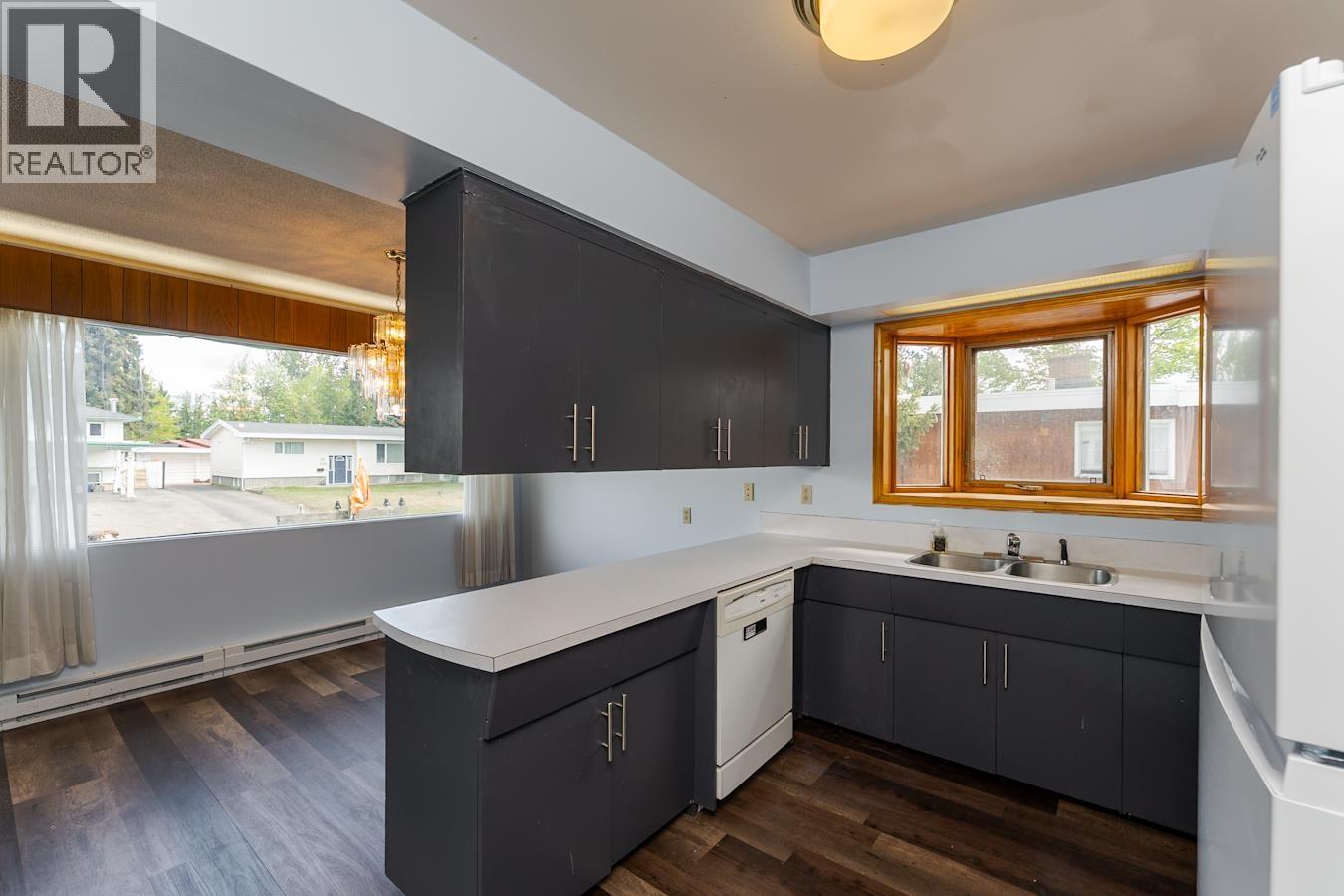 1051 Parsnip Crescent, Prince George, British Columbia  V2M 4B7 - Photo 4 - R3126679