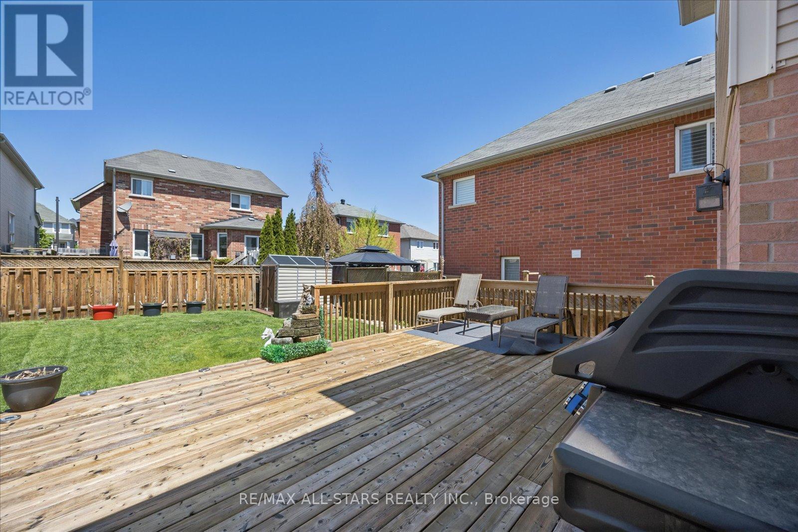 62 Reddenhurst Crescent, Georgina, Ontario  L4P 4G2 - Photo 31 - N13161558
