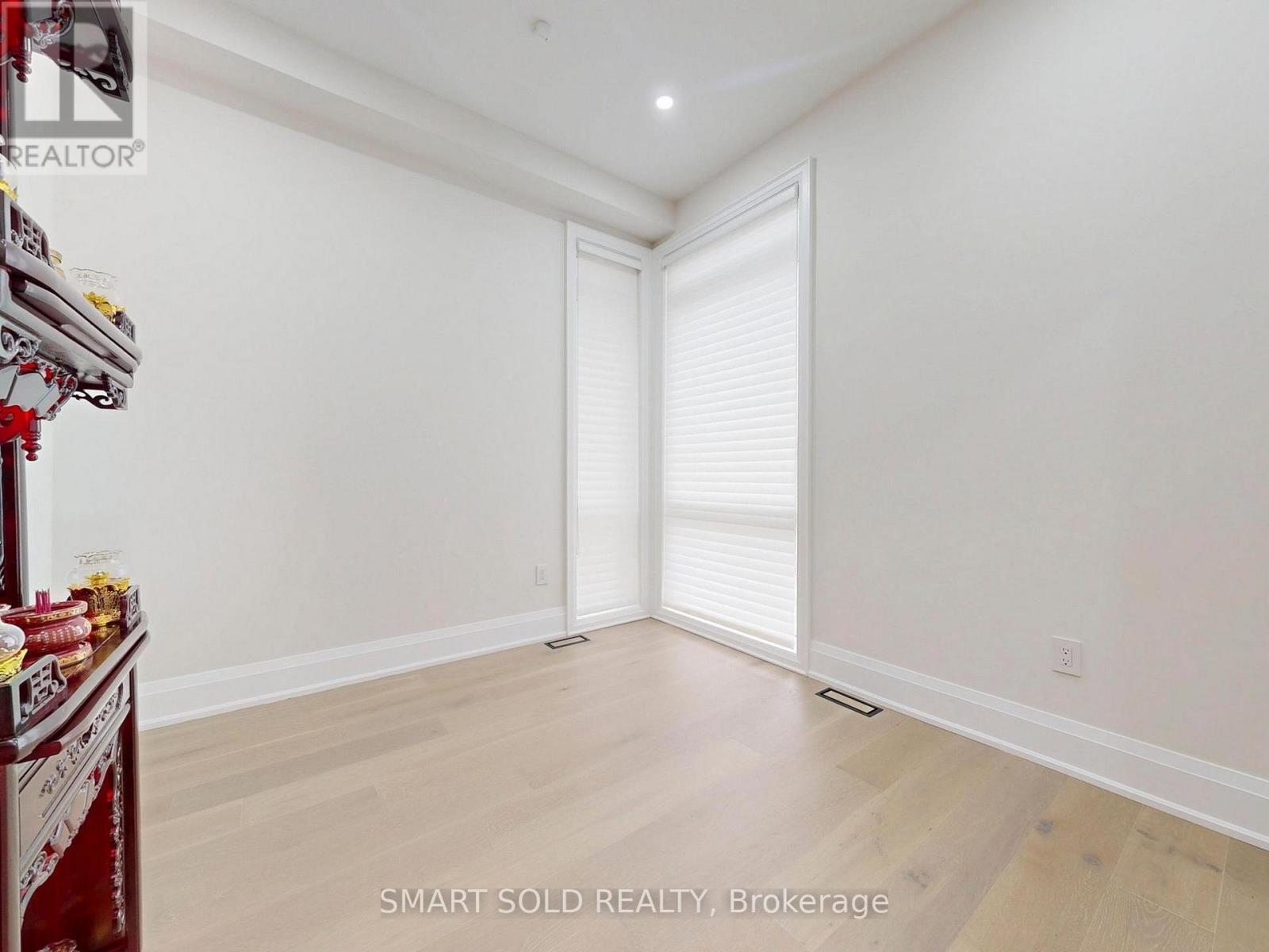181 Milky Way Drive, Richmond Hill, Ontario  L4C 5H3 - Photo 12 - N13161664