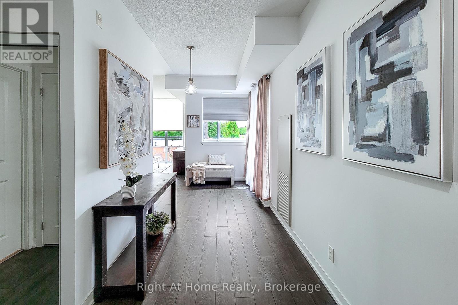 318 - 1284 Guelph Line, Burlington, Ontario  L7P 0T9 - Photo 2 - W13156978
