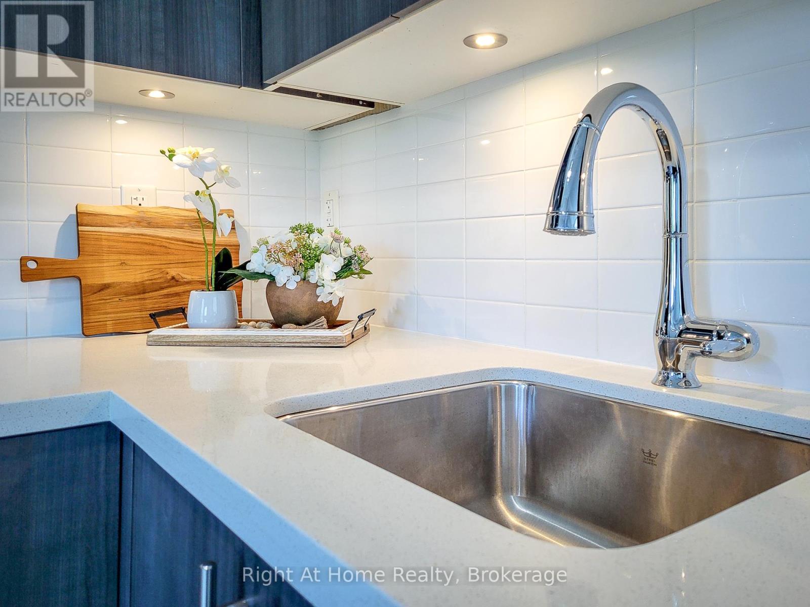 318 - 1284 Guelph Line, Burlington, Ontario  L7P 0T9 - Photo 15 - W13156978