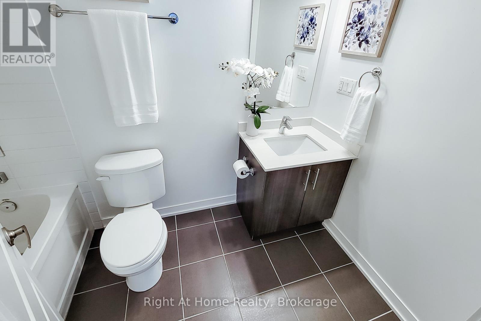 318 - 1284 Guelph Line, Burlington, Ontario  L7P 0T9 - Photo 28 - W13156978