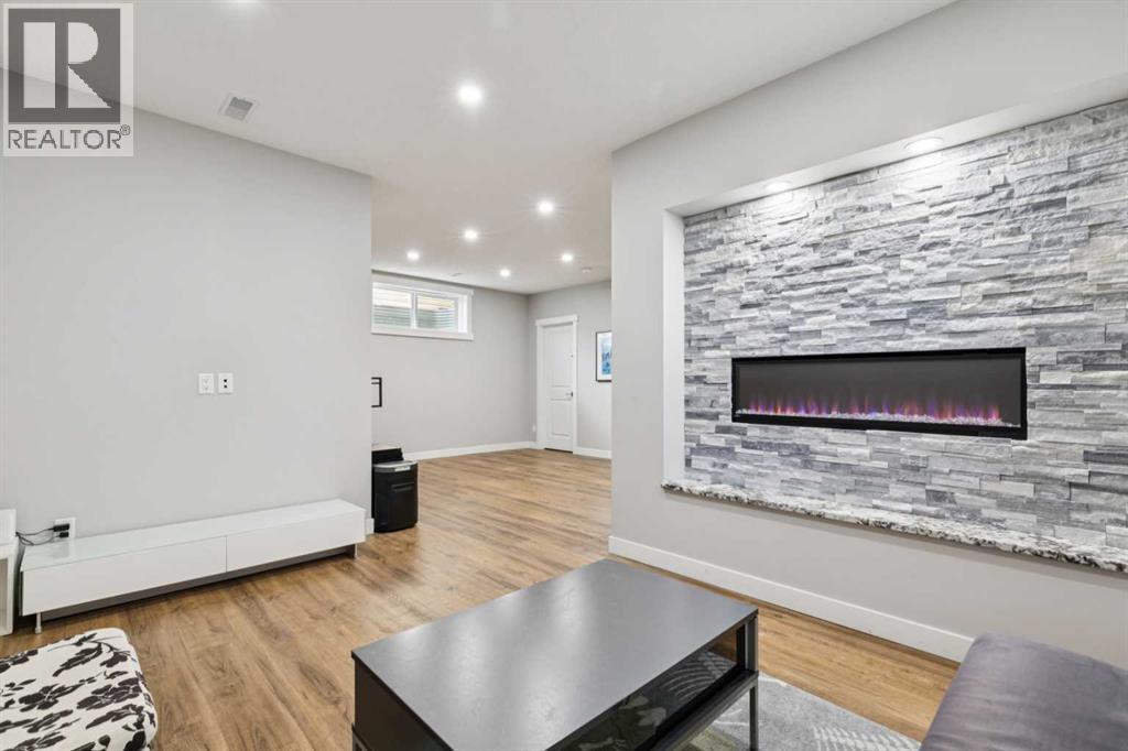 27 Elgin Terrace SE, Calgary, Alberta  T2Z 0B7 - Photo 37 - A2304367