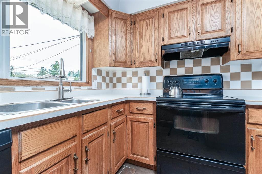 10812 52 Avenue NW, Edmonton, Alberta  T6H 0P3 - Photo 14 - A2311187