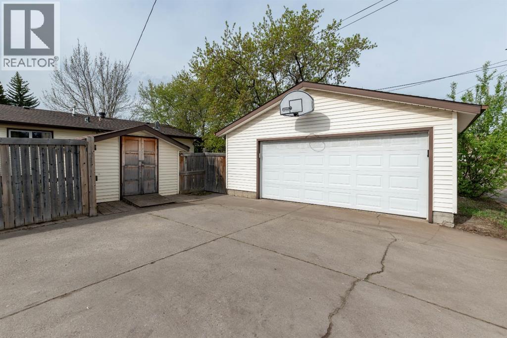 10812 52 Avenue NW, Edmonton, Alberta  T6H 0P3 - Photo 40 - A2311187