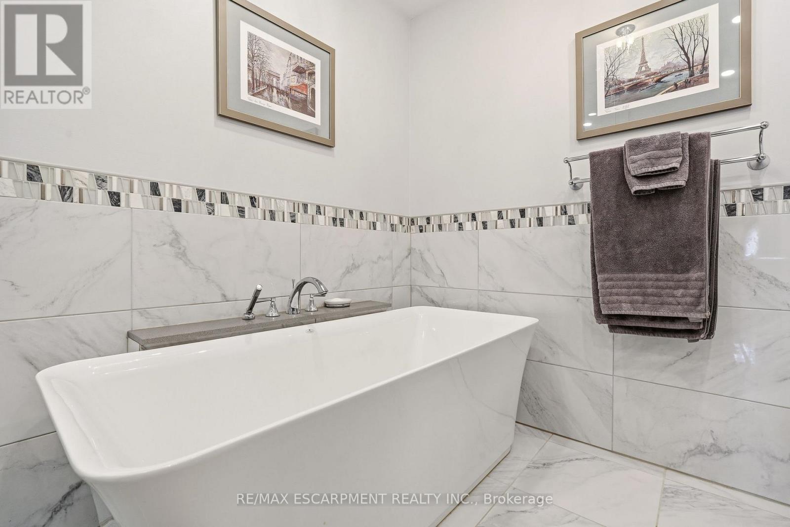 4163 Stonebridge Crescent, Burlington, Ontario  L7M 4N2 - Photo 27 - W13161504