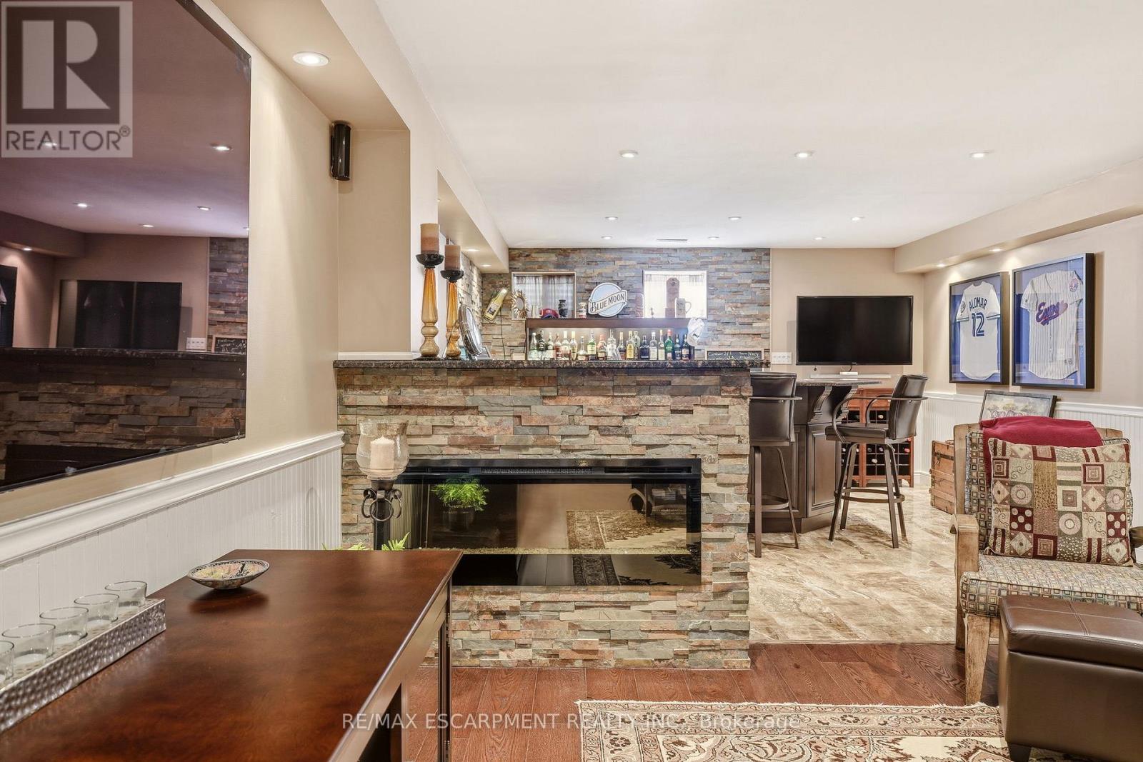 4163 Stonebridge Crescent, Burlington, Ontario  L7M 4N2 - Photo 35 - W13161504