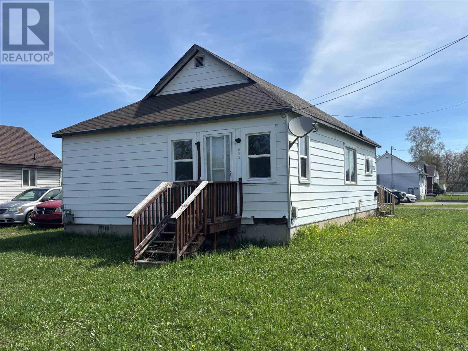 528 Brunswick AVE, Sault Ste. Marie, Ontario