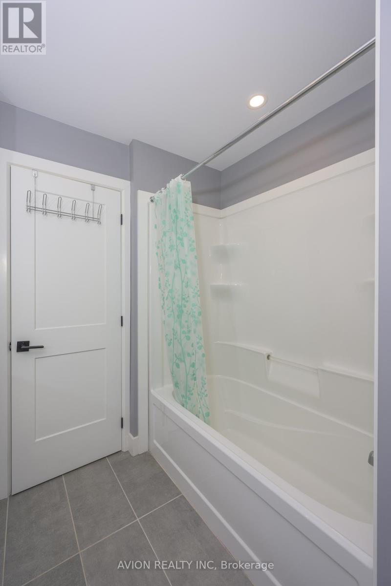 1796 Brayford Avenue, London South, Ontario  N6K 0H4 - Photo 23 - X13034372
