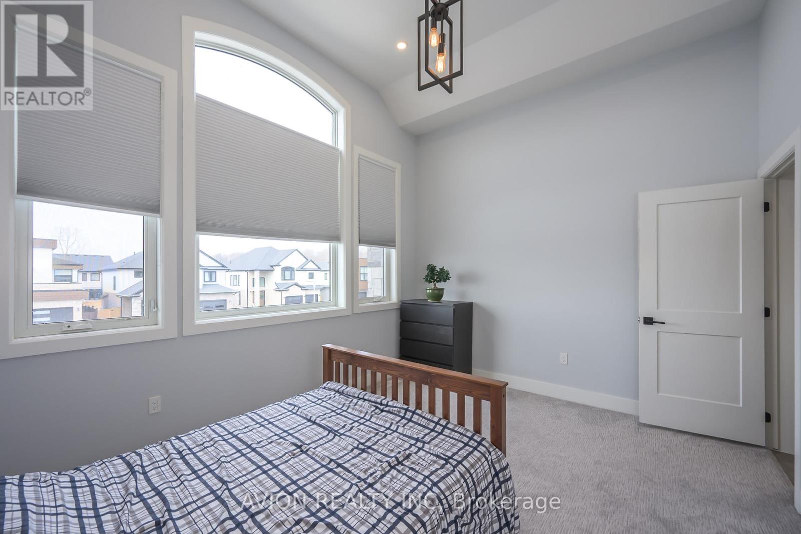 1796 Brayford Avenue, London South, Ontario  N6K 0H4 - Photo 26 - X13034372