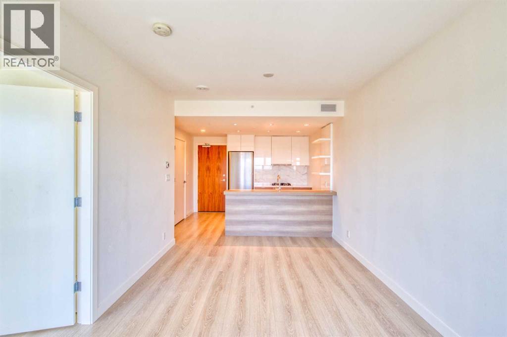 1604, 108 Waterfront Court SW, Calgary, Alberta  T2P 1K7 - Photo 3 - A2313742