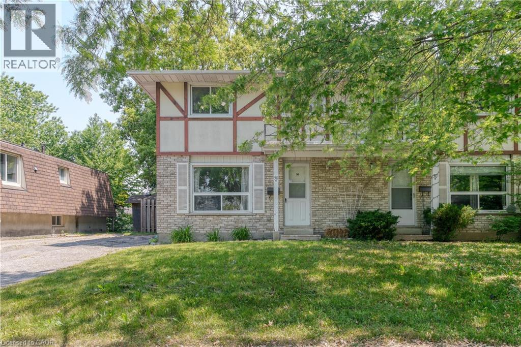 30 Amos Avenue Unit# A, Waterloo, Ontario  N2L 5G3 - Photo 2 - 40832730